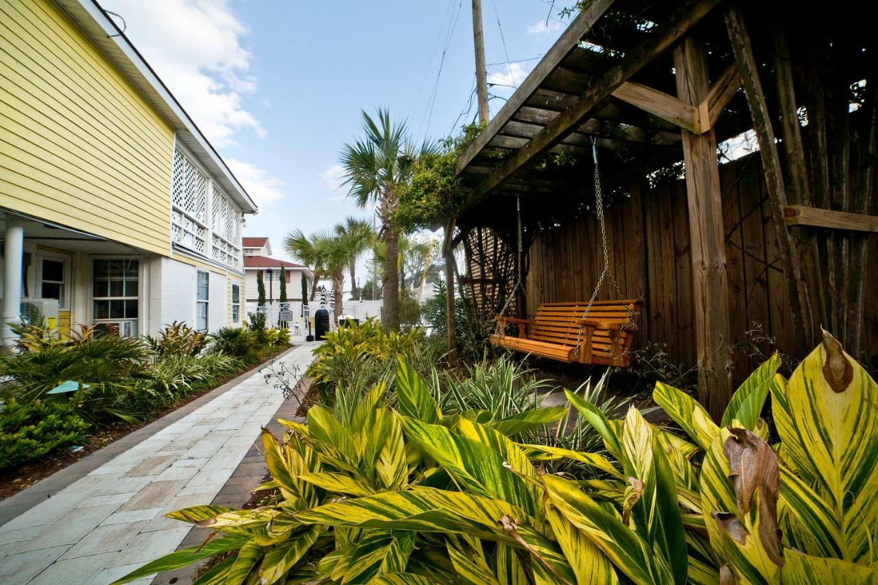 Georgianne Inn & Suites Check In 212 Butler Ave Tybee Island Εξωτερικό φωτογραφία